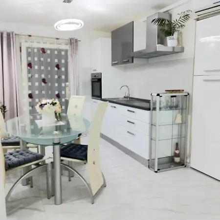 Apartment Lastro Trogir