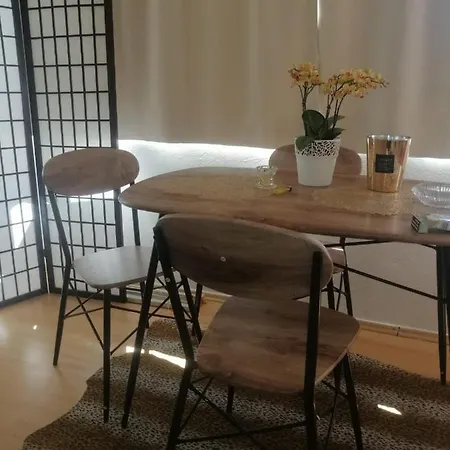 Apartment Lastro *